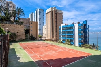 Impresionantes vistas al mar en Levante, 2 dorm y piscina