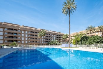 Denia Beach Pool Modern Flat near the Port wit · Dénia