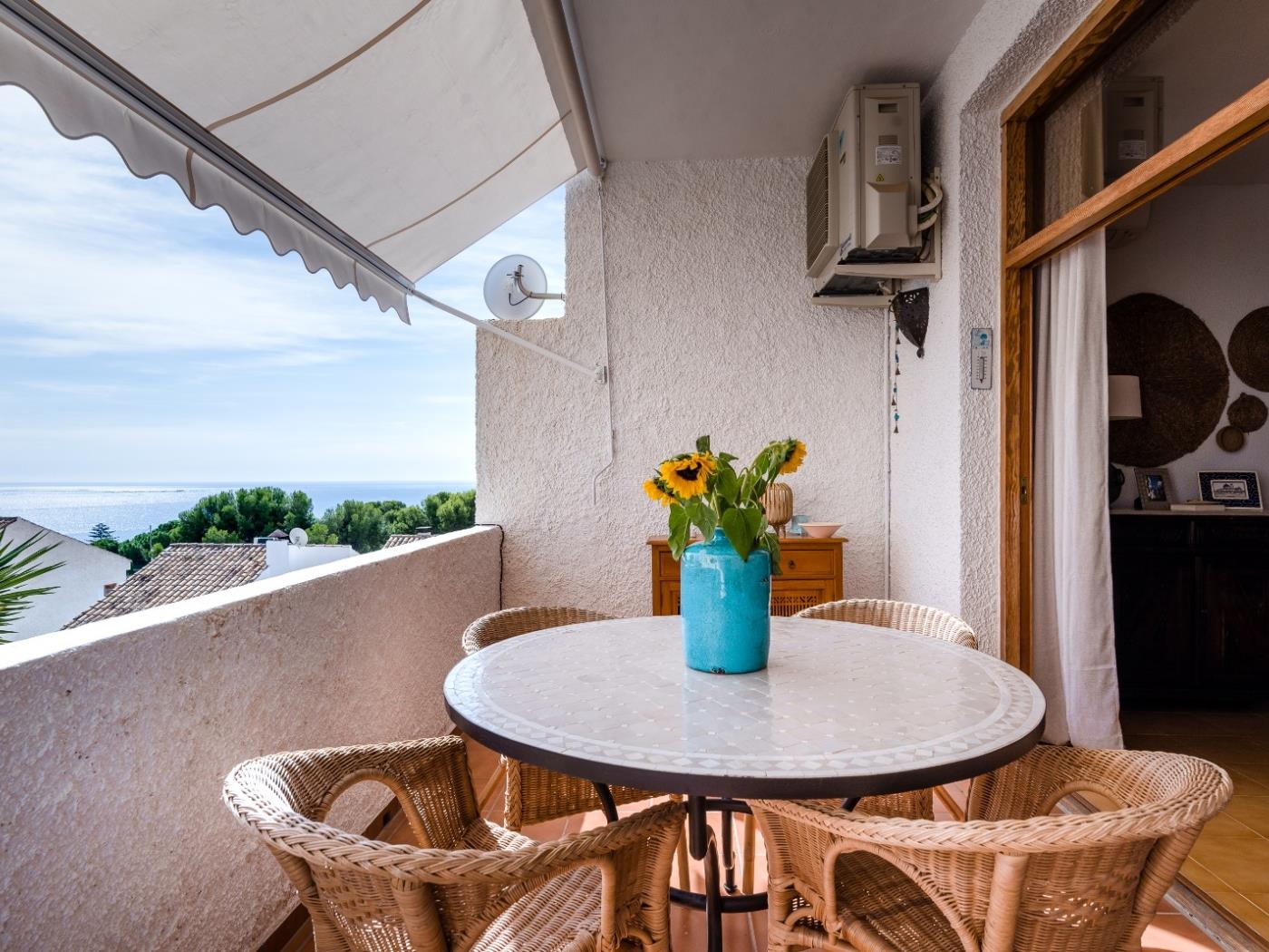Dúplex Piteres Altea, terraza y vistas al mar
