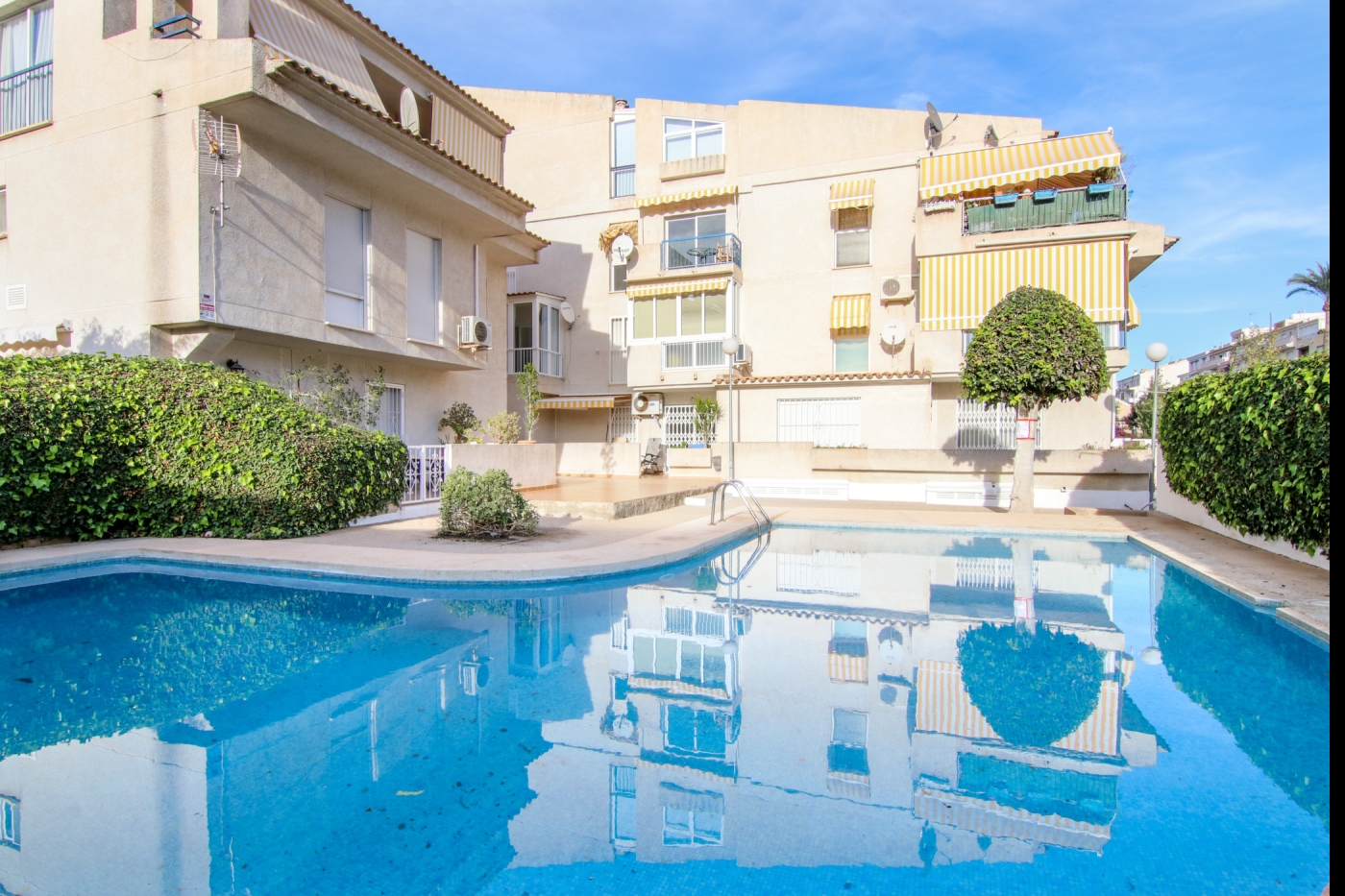 Altaia Coastal Living · Pool Parking · Altea