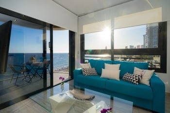 Ocean Sky Sea Benidorm, parking y piscina